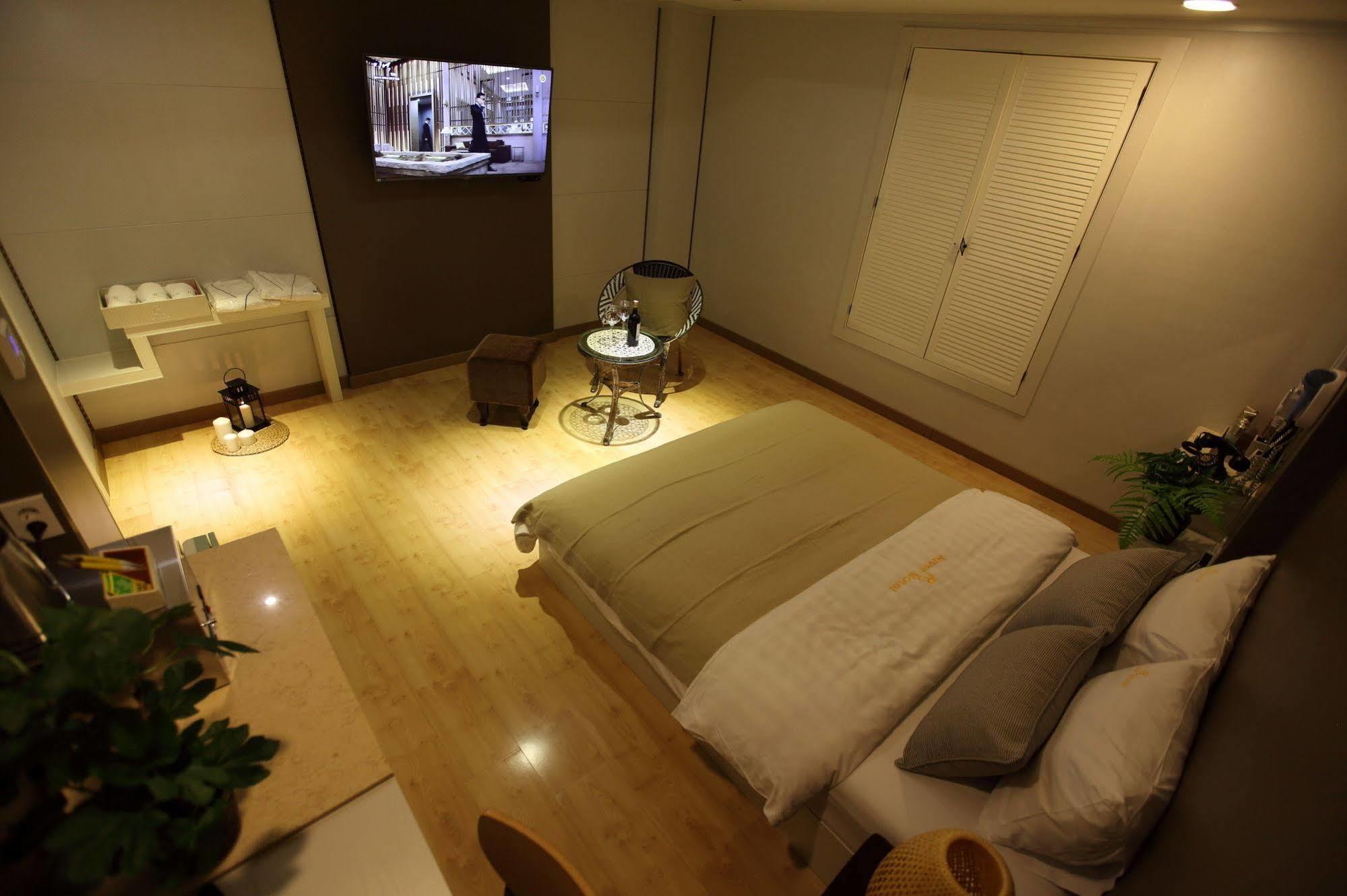 River Hotel 南原市 外观 照片