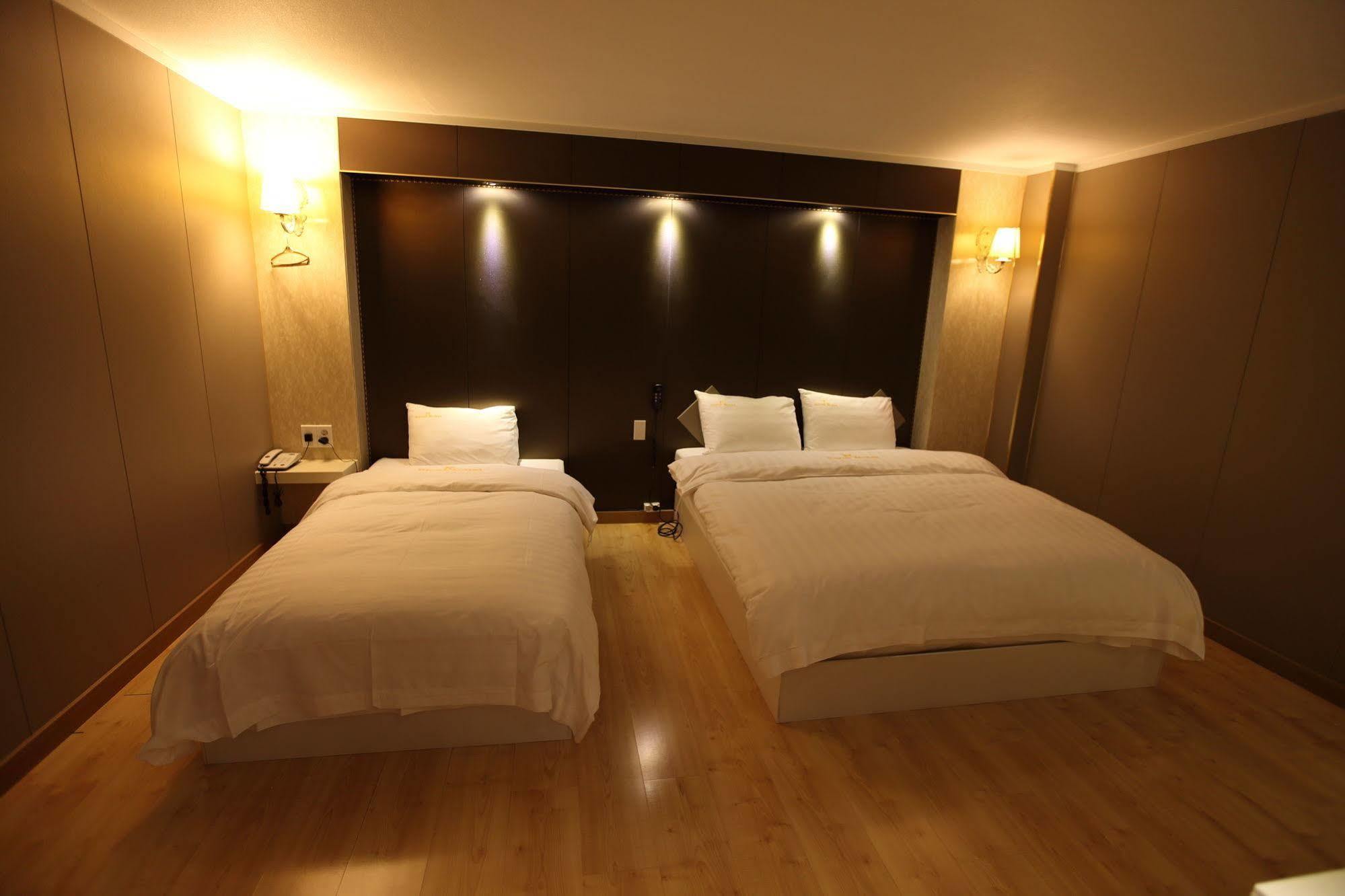 River Hotel 南原市 外观 照片